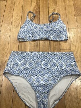 Old Navy Blue and White Geometric Two-Piece Swim Set